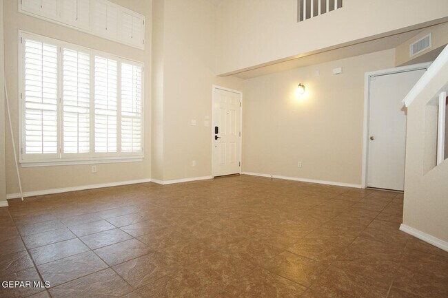 Building Photo - 7133 Mesquite Tree Ln