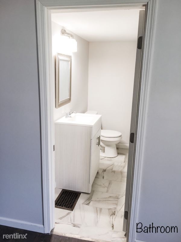 Building Photo - 2 br, 1 bath Apartment - 709 S. 9th St.