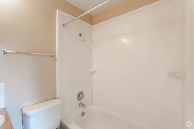 1BR, 1BA - 480 SF (Low Res) - Nora Apartments