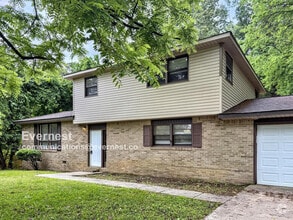 Building Photo - 2611 Brett Rd NW