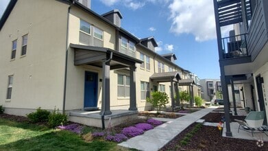 Building Photo - 11338 S Willow Walk Dr