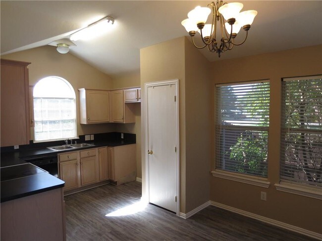 Foto del edificio - 4613 Brookridge Ave