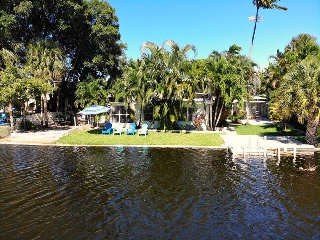 Foto del edificio - 1310 NE 30th St