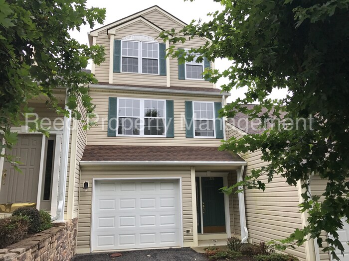 Foto principal - 375 Huff Heritage Ln