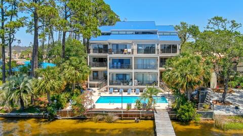 Foto del edificio - 6135 N Lagoon Dr