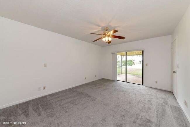 Building Photo - 8490 White Egret Way