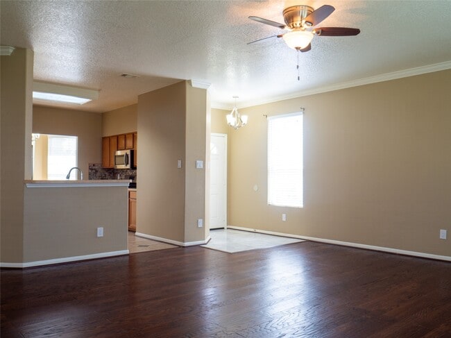 Foto del edificio - 22527 Goss Spring Ct