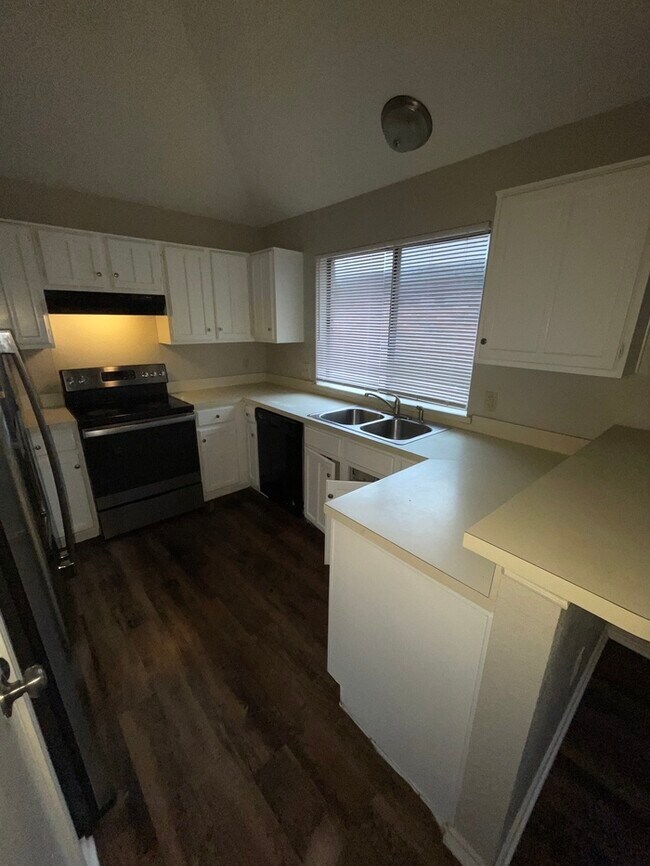 Building Photo - 1715 Highgate Pl. Garland, TX 75044