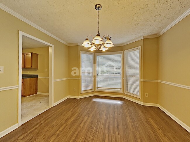 Building Photo - 570 Swan Creek Ct