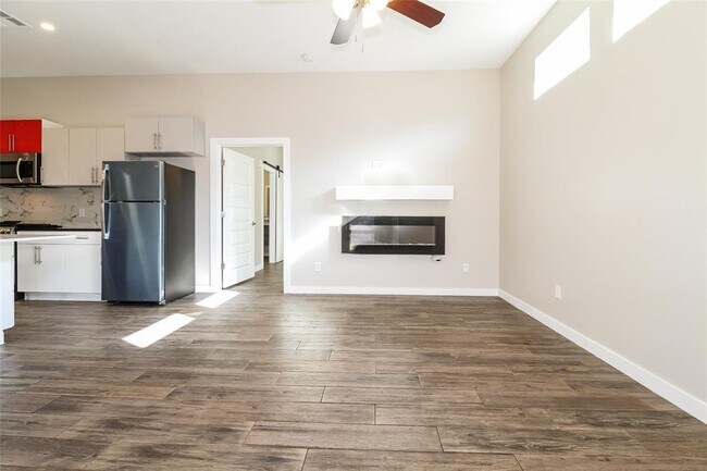 Building Photo - 11317 Paradise Out Ln