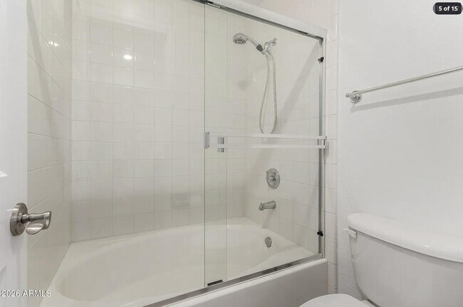 Foto del edificio - 5104 N 32nd St