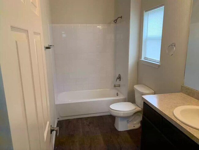 Foto del edificio - 5622 Sunkist