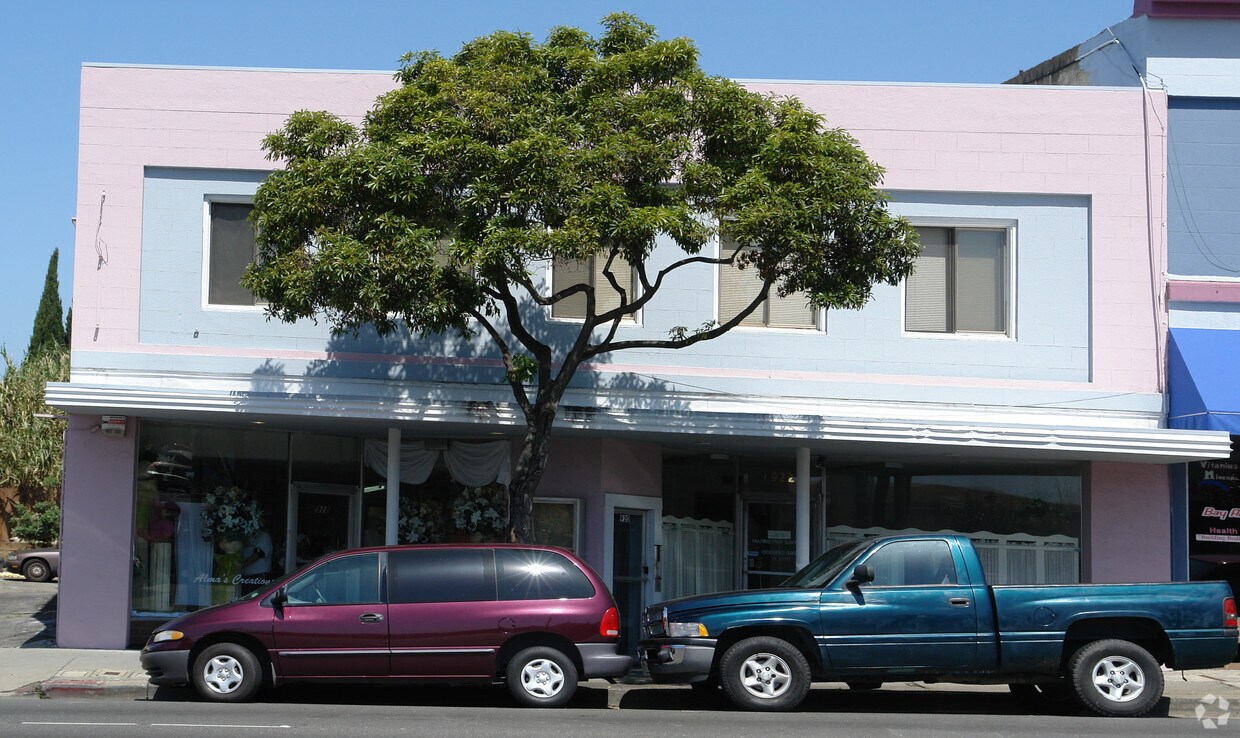 Foto del edificio - 918-920 A St