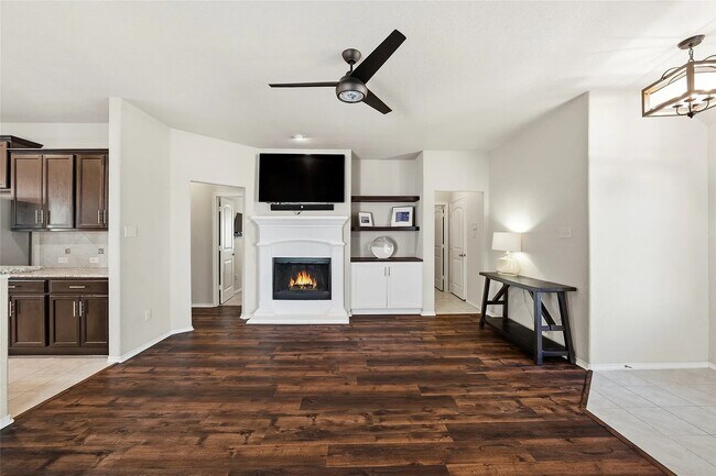 Foto del edificio - 9905 Cottontail Ln