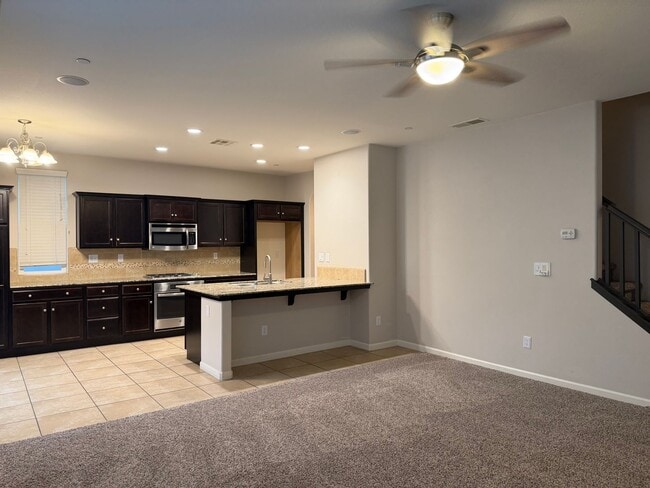 Building Photo - Magnificent