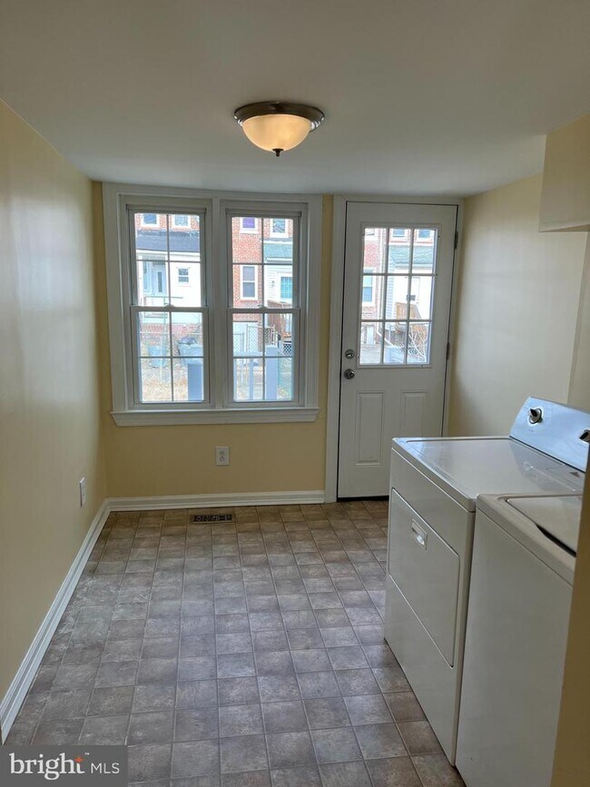 Building Photo - 118 Patapsco Ave