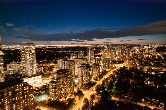 Aerial Photo - Pearl Condominiums