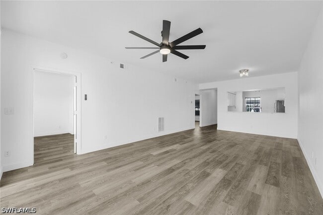 Foto del edificio - 3250 Cypress Glen Way