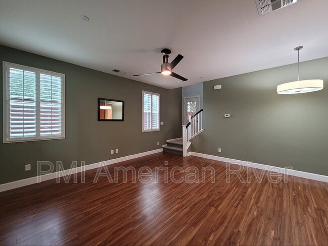 Building Photo - 828 Cadmium Ct