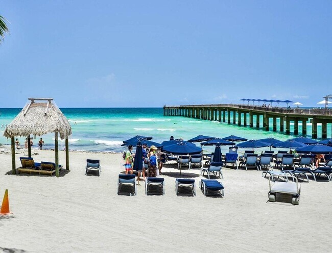 Foto del edificio - 16699 Collins Ave