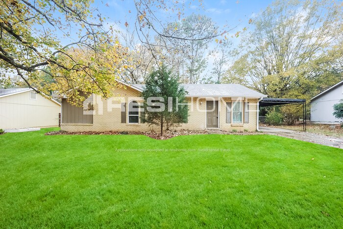 Primary Photo - 8825 E Bourne Dr