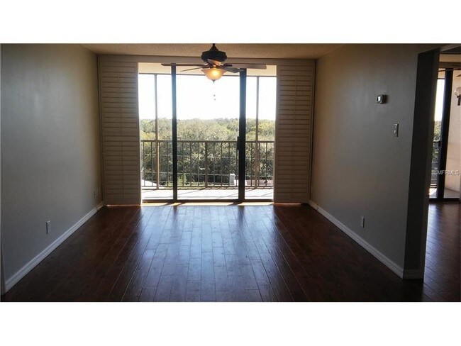 Building Photo - 3211 W Swann Ave
