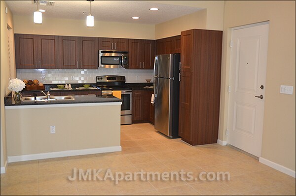 Building Photo - 1840 Palm Beach Lakes Blvd
