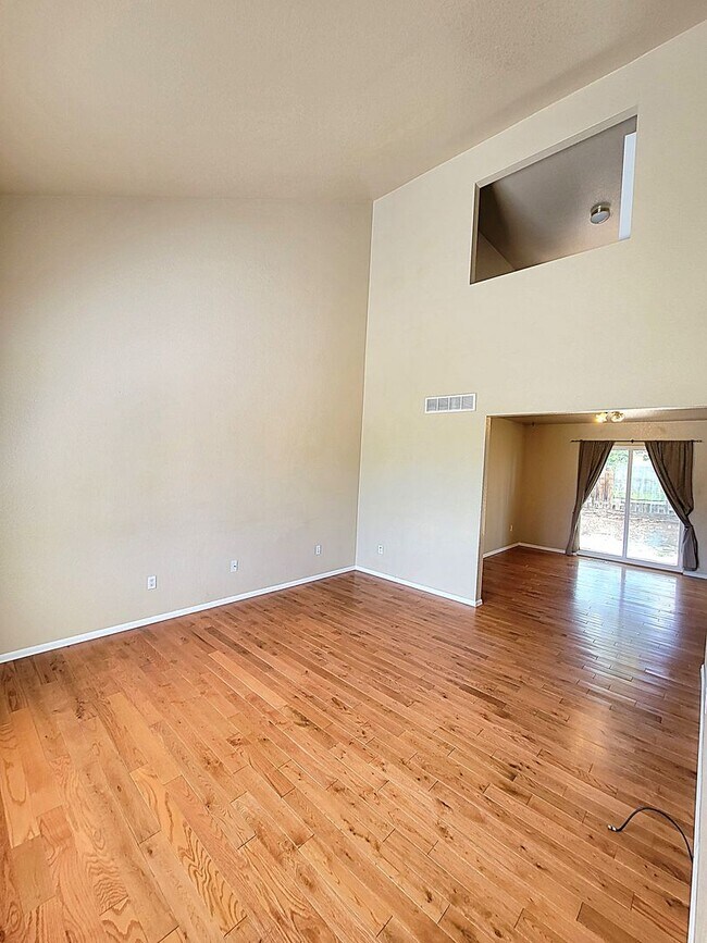 Foto del edificio - 1229 Silverqueen Rd