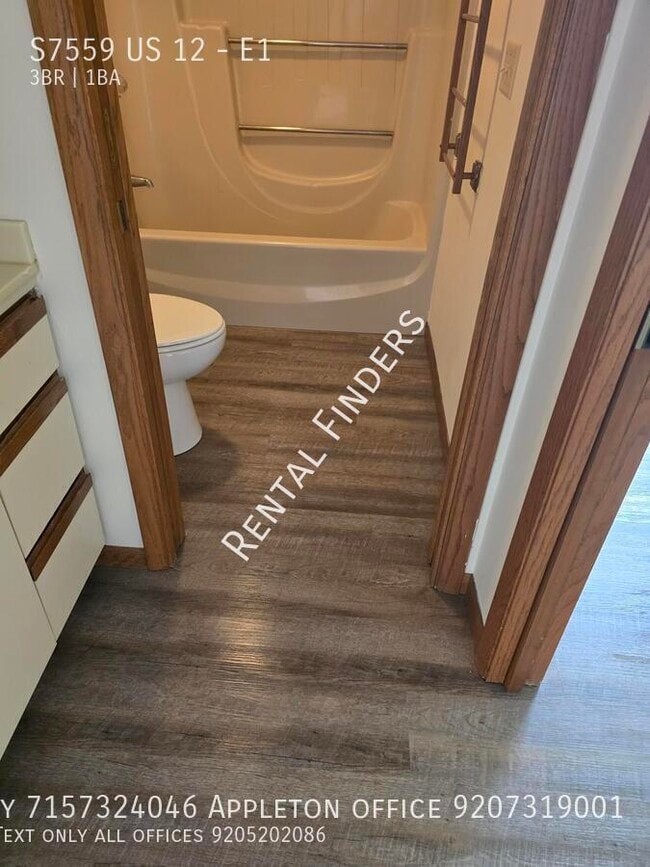 Building Photo - S7559 US-12