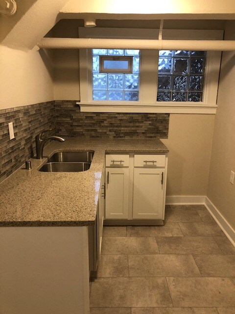 Foto del edificio - 6935 Cedar St