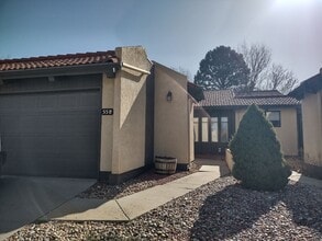 Building Photo - 55 BONNYMEDE