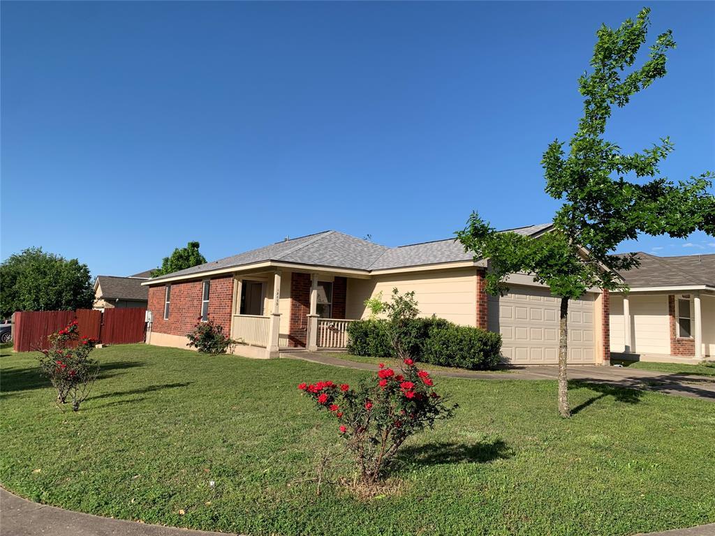 Foto principal - 12415 Jamie Dr