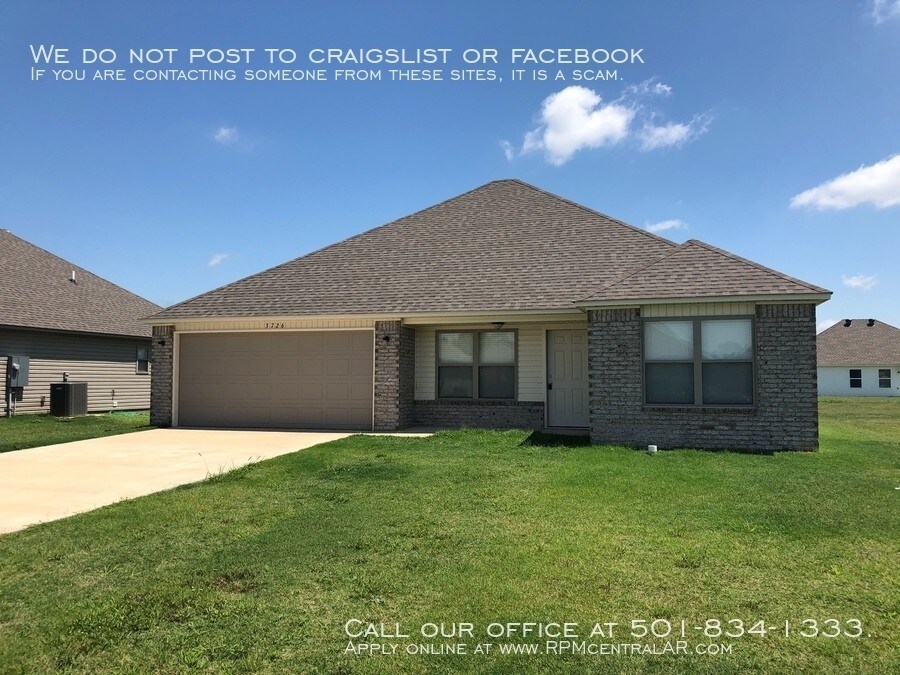Primary Photo - 3726 Remington Dr