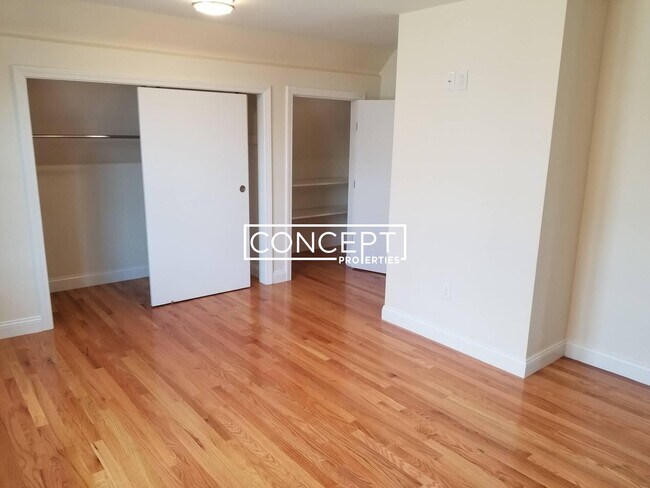 Building Photo - 94 Waumbeck St