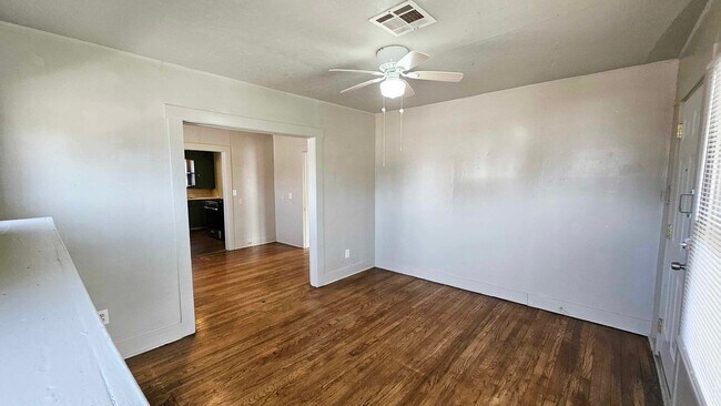 Foto del edificio - Lots of Room!