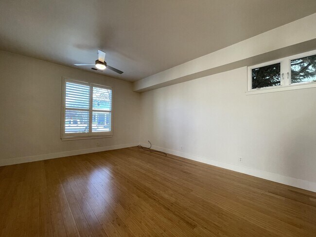 Foto del edificio - 1324 Purcell Ln
