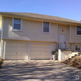 Building Photo - 7006 N Chas Dr