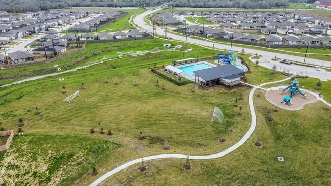 Foto del edificio - 7731 Suffolk Vly Ln