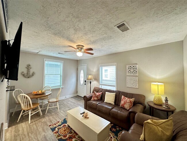 Foto del edificio - 1701 17th St