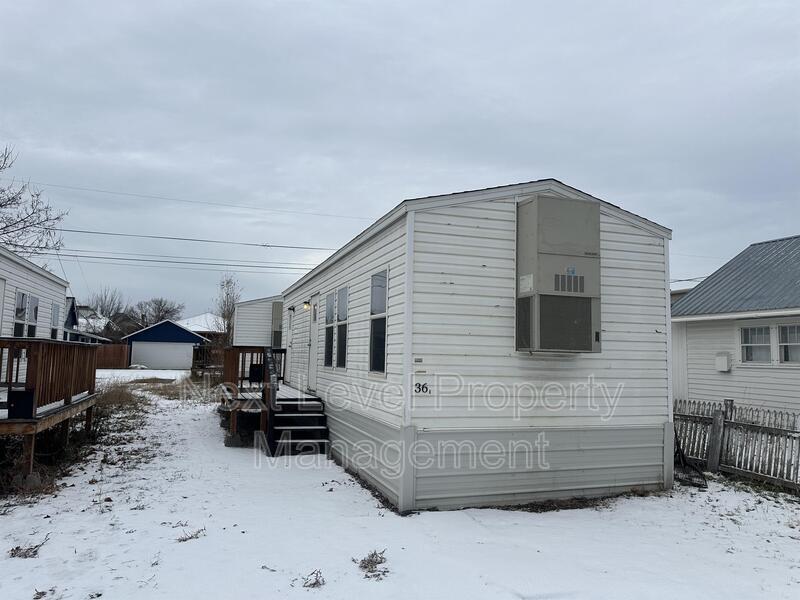 36 4th Ave W, Kalispell, MT 59901 Condo for Rent in Kalispell, MT
