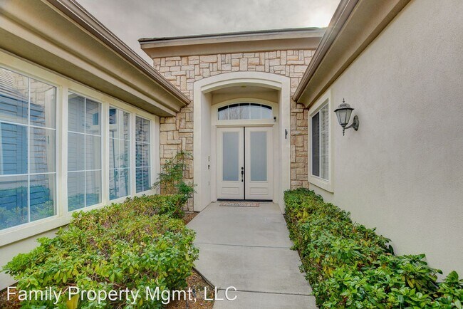 Building Photo - 3 br, 3 bath House - 912 Granger Farm Way