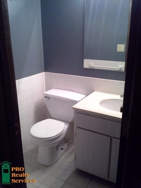 Foto del edificio - 1690 McKnight Ln