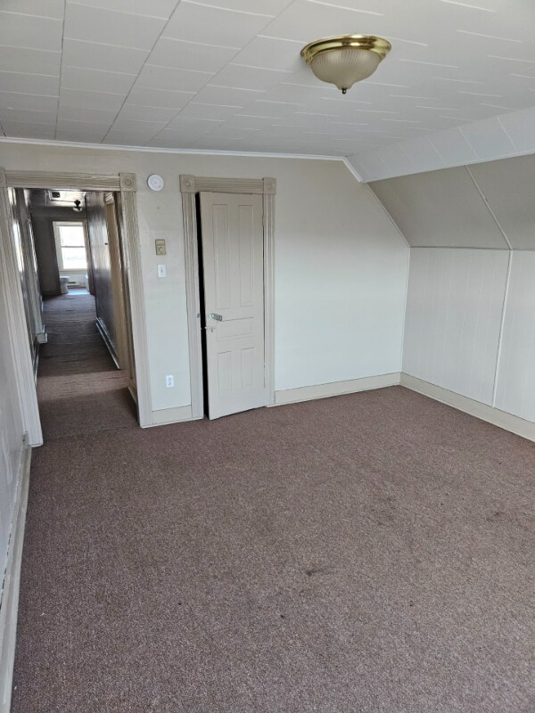 Foto del edificio - 211-211 E 2nd St