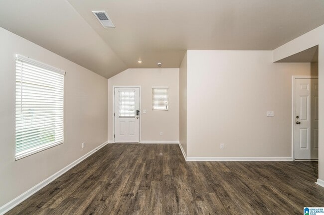 Building Photo - 832 Lora Ln