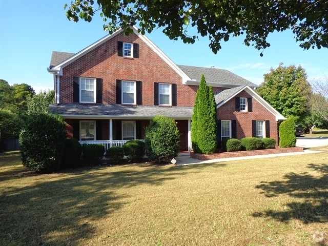 Building Photo - 1729 Temple Johnson Rd