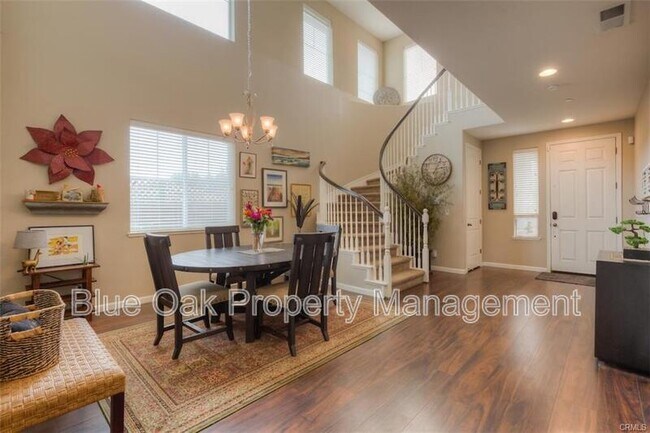 Foto del edificio - 3299 Sespe Creek Way
