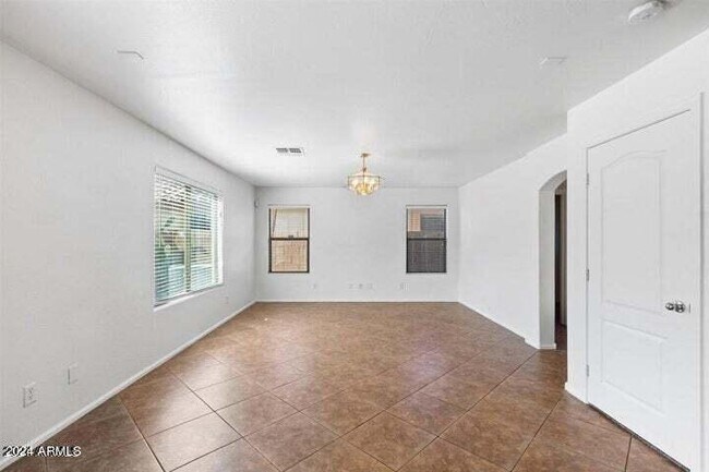 Foto del edificio - 4123 E Coal St