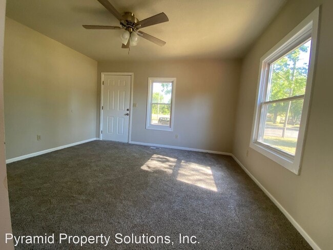 Building Photo - 3 br, 2 bath House - 5000 Hickman Rd
