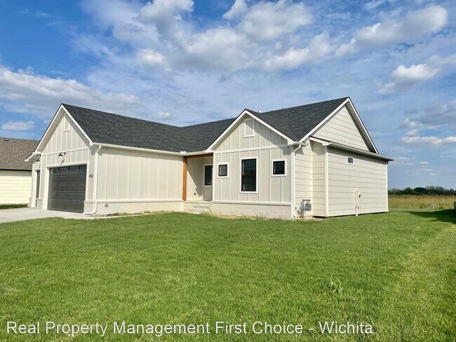 Building Photo - 5 br, 3 bath House - 2532 S. Spring Hollow...