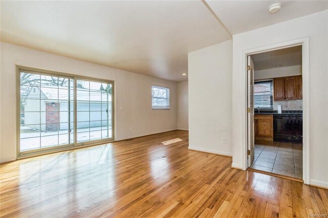 Foto del edificio - 20465 Williamsburg Rd